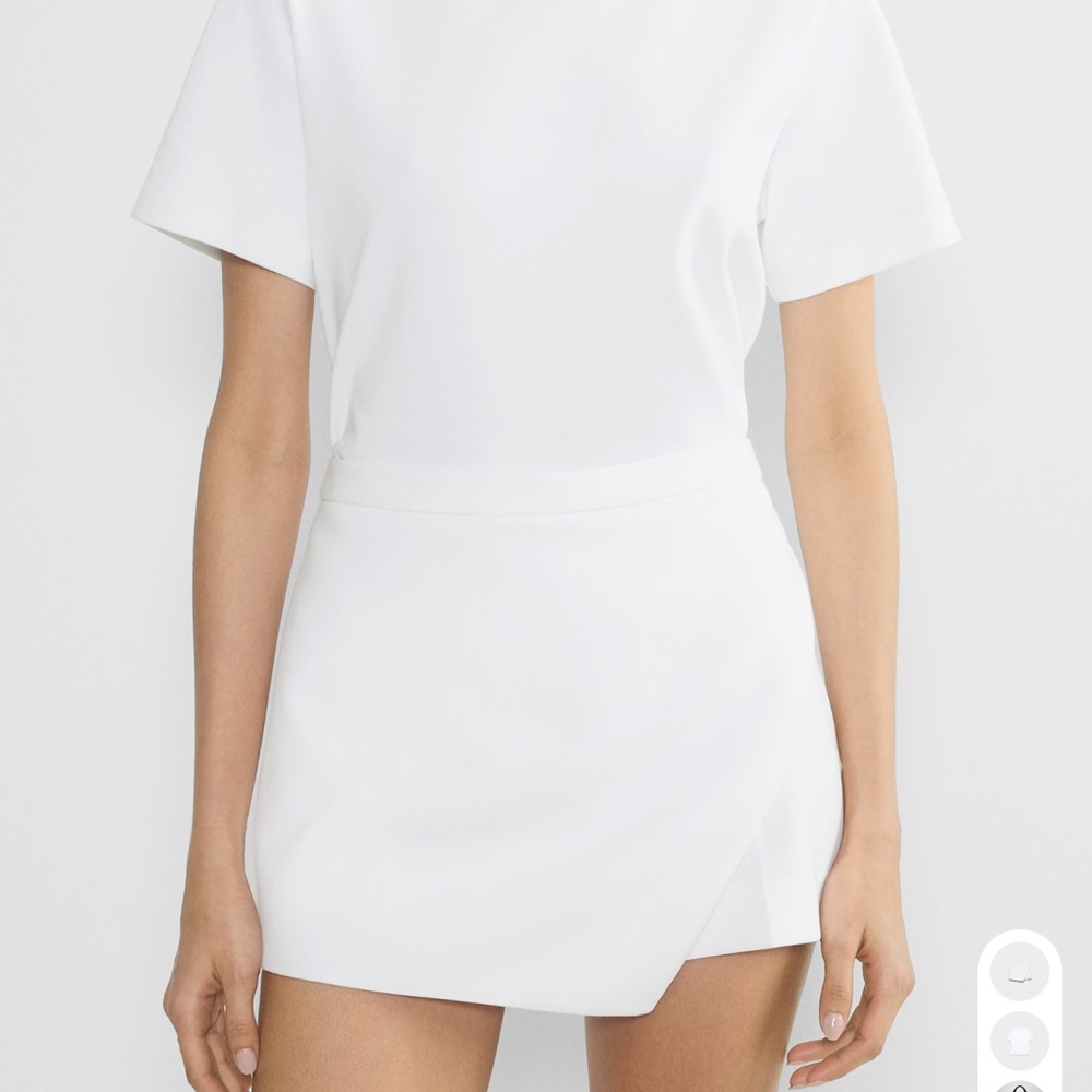 Aritzia Kelly Skort